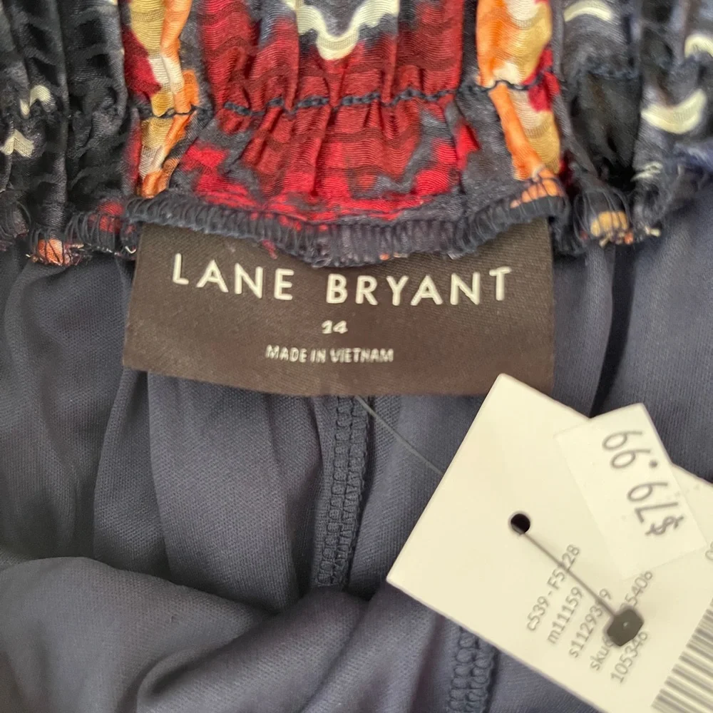 Lane Bryant NWT Size 14‎ Geometric Pattern Skirt with Elastic Waist & Sash